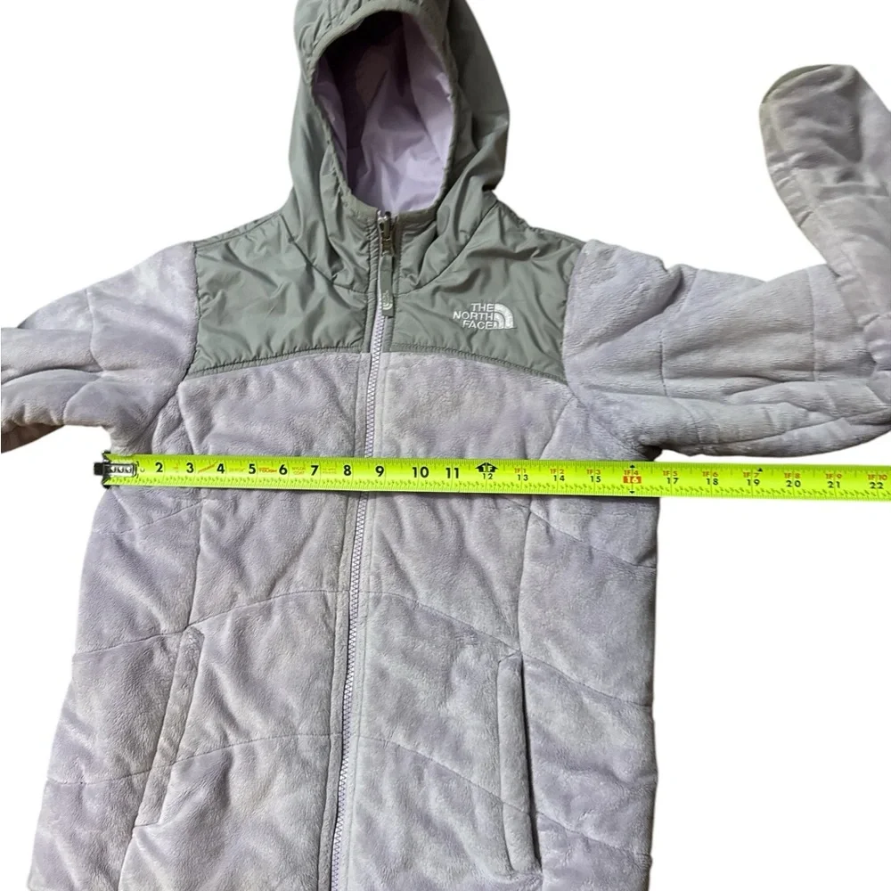 The North Face‎ Girls Size Medium 10/12 Lavender/Gray Reversible Zip Up Coat